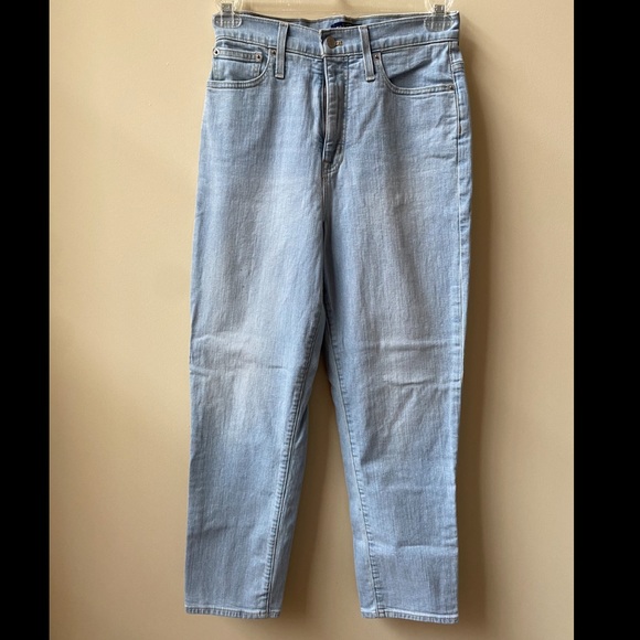 Worn Once!! J Crew Mercantile Size 27 High Rise Mom Jeans